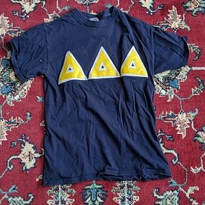 TRI DELTA embroidered letters shirt